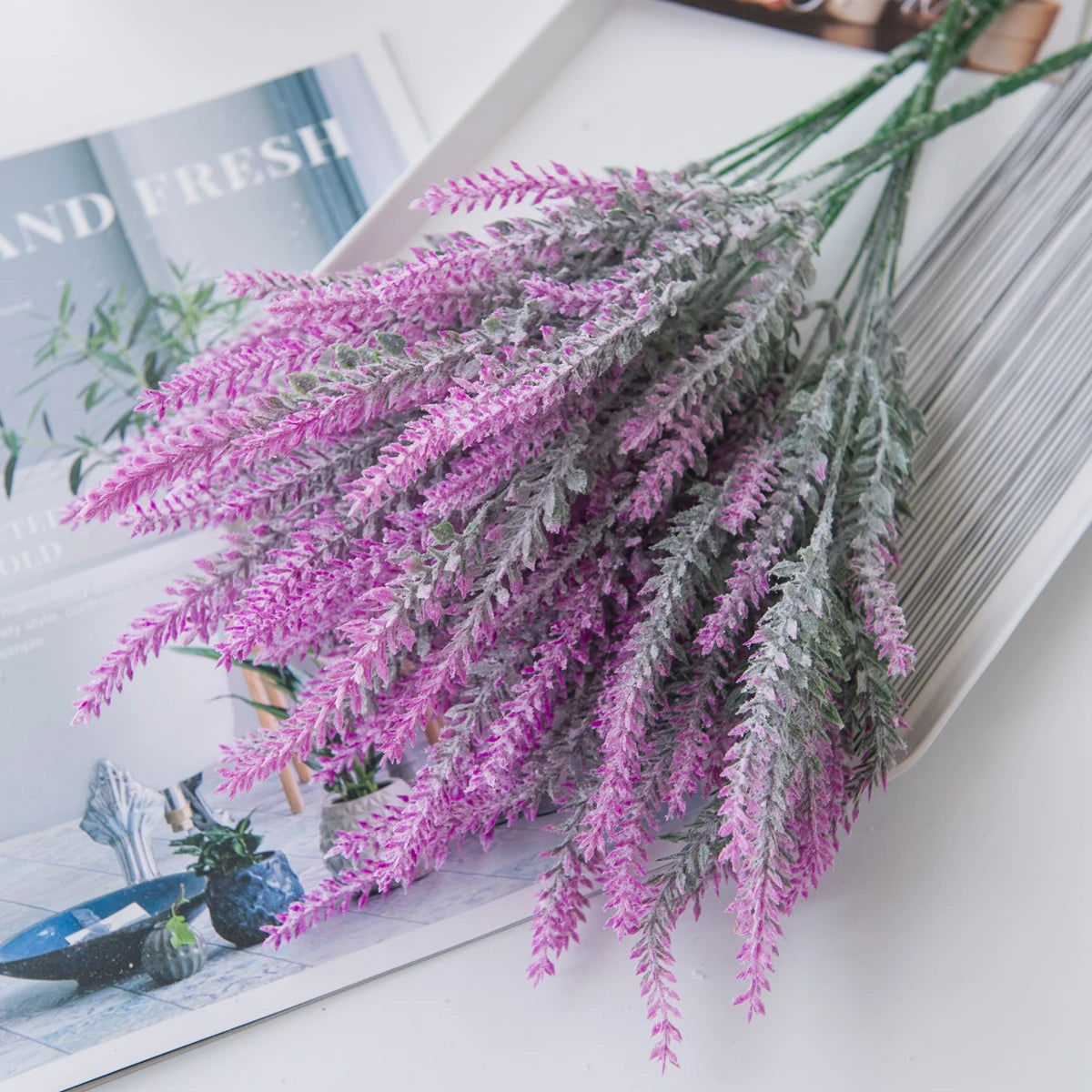 bouquet fleurs artificielles violet vert blanc rustique vintage decoration table mariage anniversaire