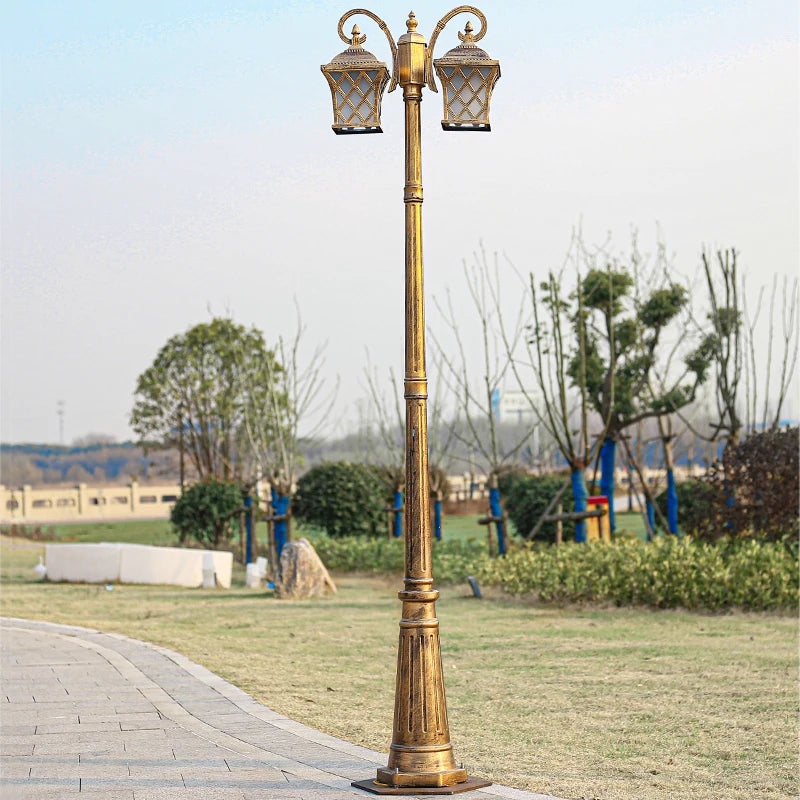 lampadaire classique or noir deux têtes éclairage extérieur ip55 led