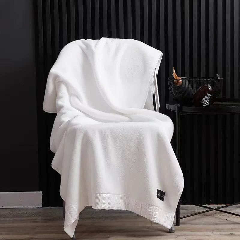 serviettes bain coton gris blanc bleu modernes élégantes absorption durable machine toilette simple