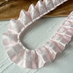 ruban franges dentelle blanche rouge noir vert clair rose pâle beige classique haute qualité