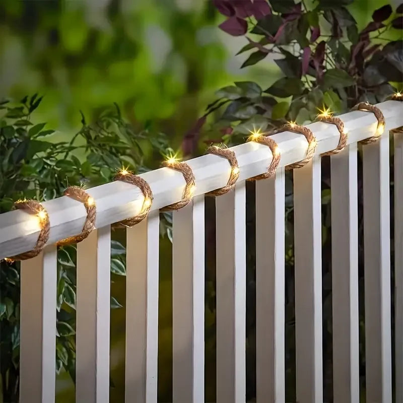 guirlande lumineuse solaire corde tressée led jaune banc bois panneau solaire noir jardin décorationextérieur