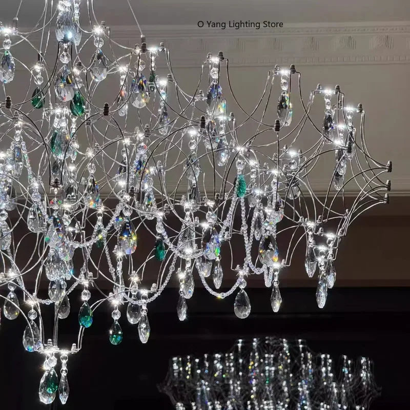 lustre cristal transparent argenté classique branches lumineuses chambre salon