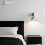 lampe murale moderne minimaliste argentée noire led mur fixée contemporain