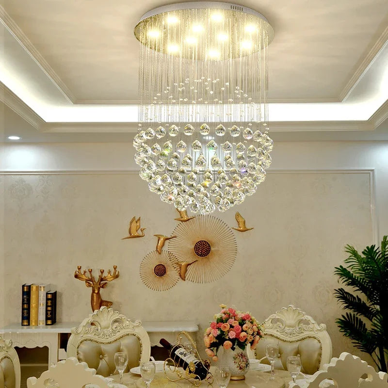suspension lumineuse moderne cristal dorées élégante lumière led transparente fixations invisibles chambre salon