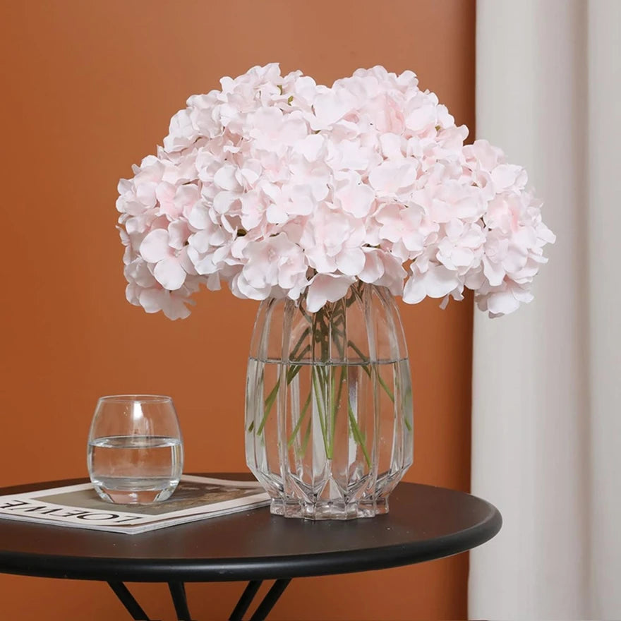 Bouquet artificiel hortensia moderne élégant vase verre transparent rose bleu blanc rouge
