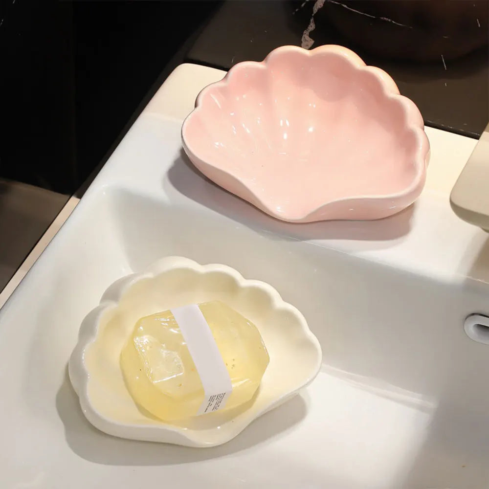 assiette savon coquillage moderne rose clair blanc salle bain rangement plateau opacité