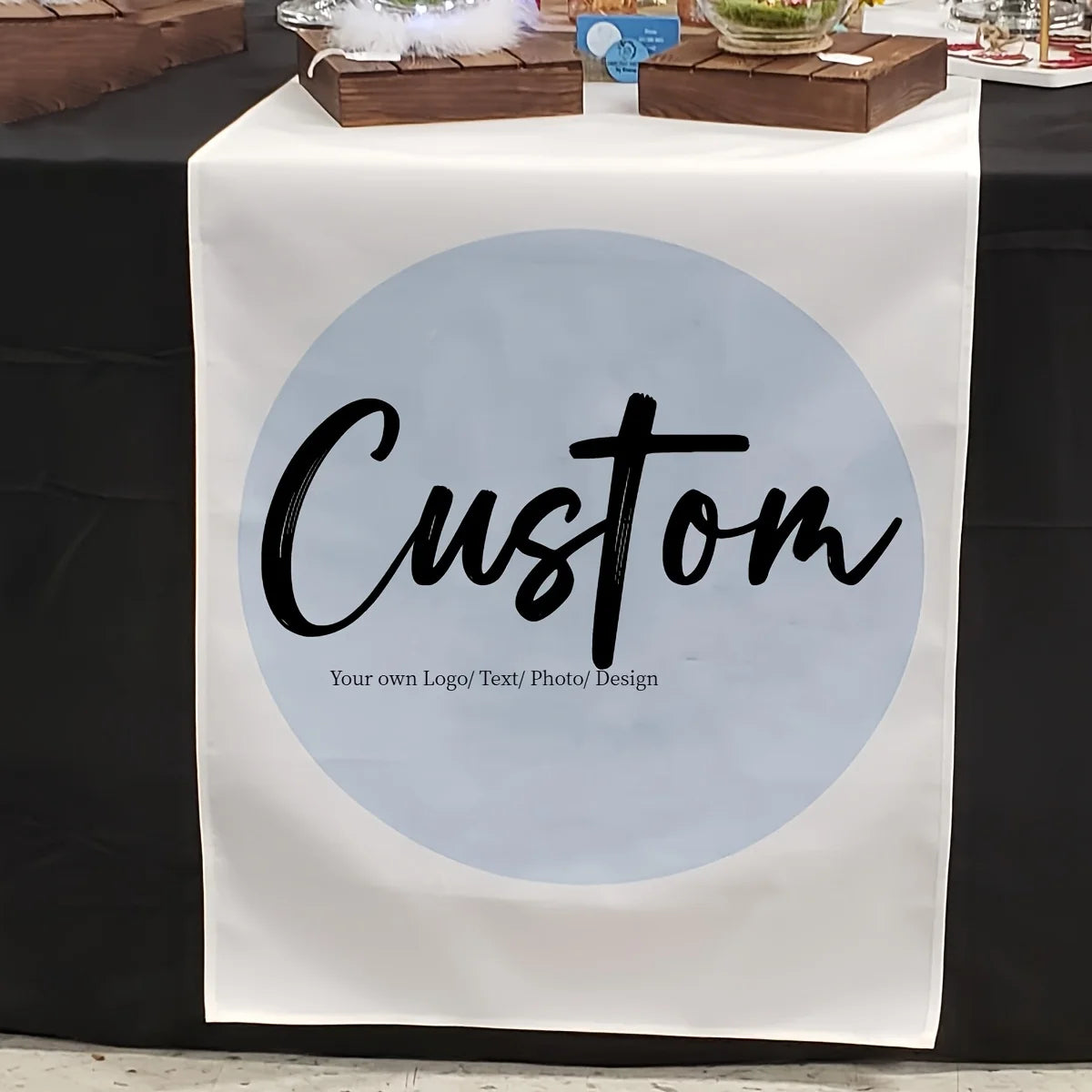 tableau chemin table personnalisé impression polychrome motifs logos textes événementiels mariage anniversaire