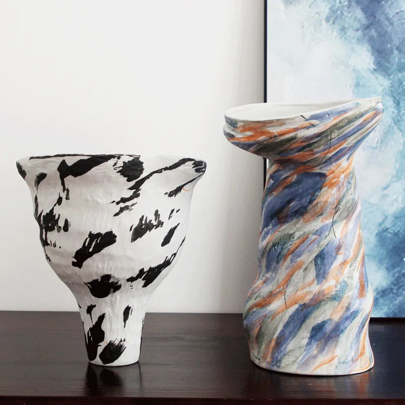 vase contemporain marbré abstrait couleur blanc noir orange vert bleu decoration intérieure table