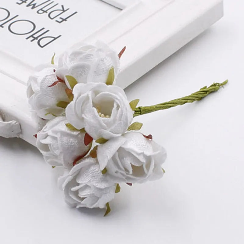 bouquet fleurs artificielles roses velours mariage scrapbooking décoration vintage romantique rouge blanc violet