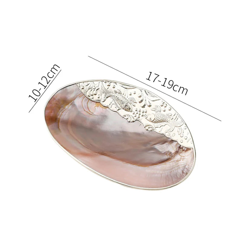 assiettes bijoux blanc or élégantes motifs floraux texture naturelle pieds métalliques almacenamiento joyas