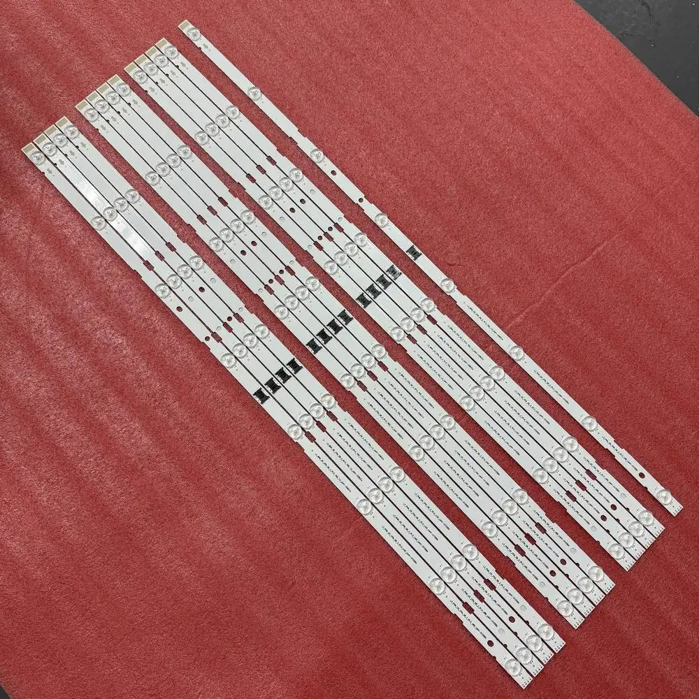 bandes led blanc points noirs bleus motifs modernes adhésifs connecteurs électriques