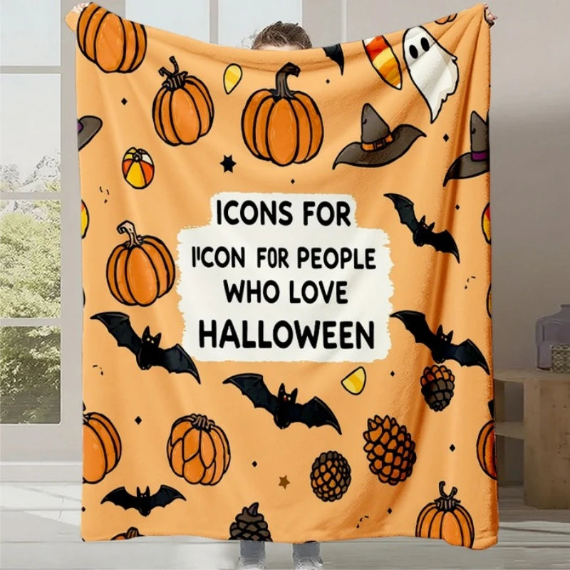 Cette couverture jaune représente des images associées à l'Halloween, comme des citrouilles, des chauves-souris et des fantômes, avec un texte indiquant qu'elle est destinée aux personnes qui aiment cette fête.