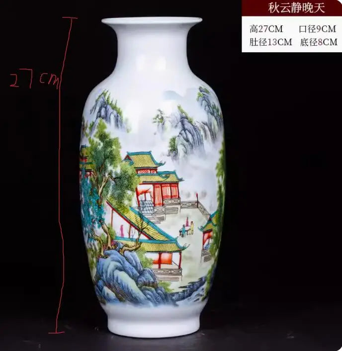 Vase en porcelaine peint à la main avec un paysage de montagne chinois traditionnel représentant des temples, des pagodes et des arbres.
