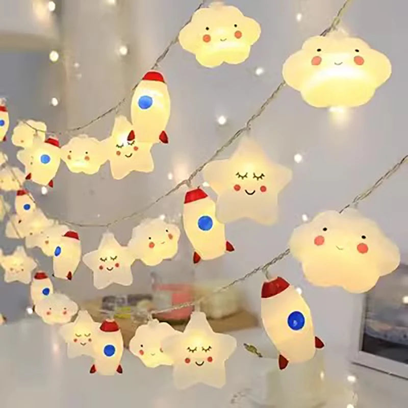 guirlande lumineuse étoiles arc ciel nuages festives enfantines leds colorées chambre enfants