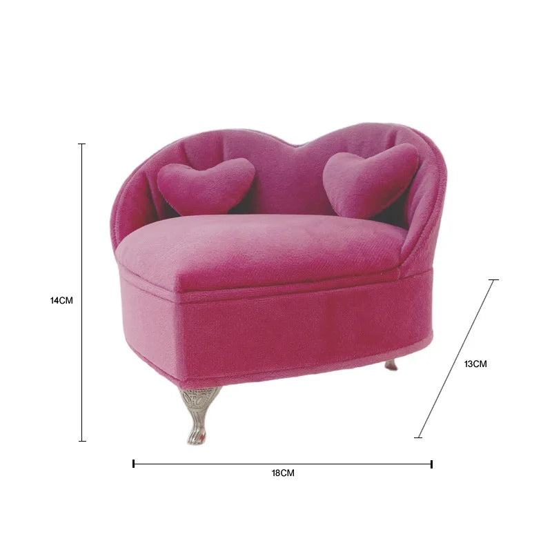 meubles miniatures salon rose velours cœurs romantique girly miroir coffre bijoux coussins figurines