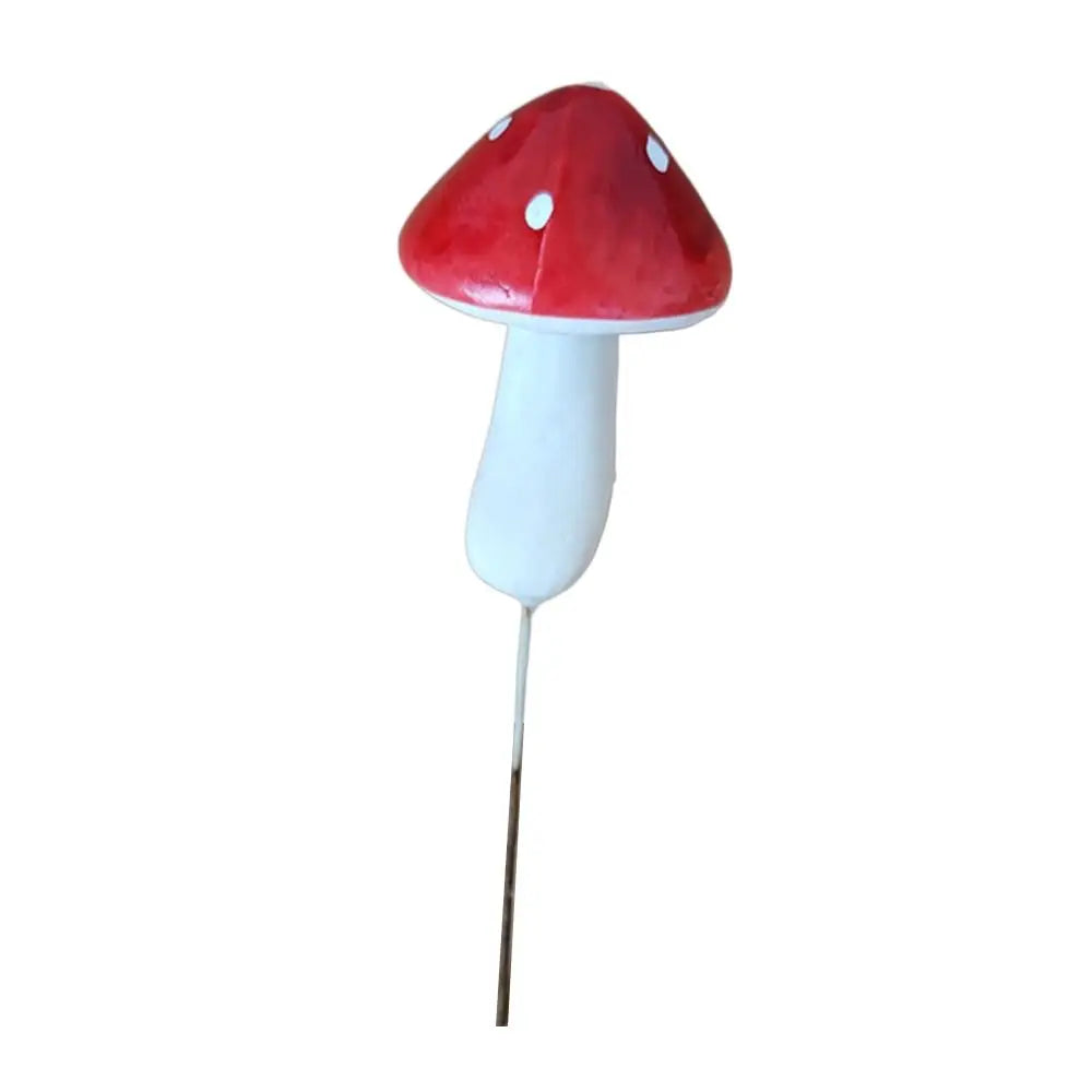 champignons artificiels rouges blancs décoration fête piques métalliques set six tailles différentes