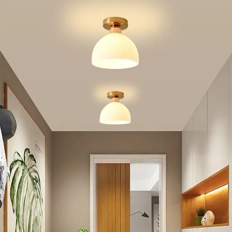 lampe moderne blanc doré rayures horizontales opacité éclairage quotidien led verre fer