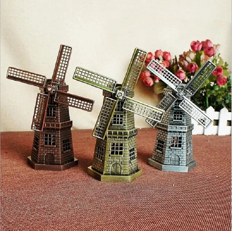 moulin vent miniature marron vert gris vintage détaillé décoration maison ancien meubles rétro opaques