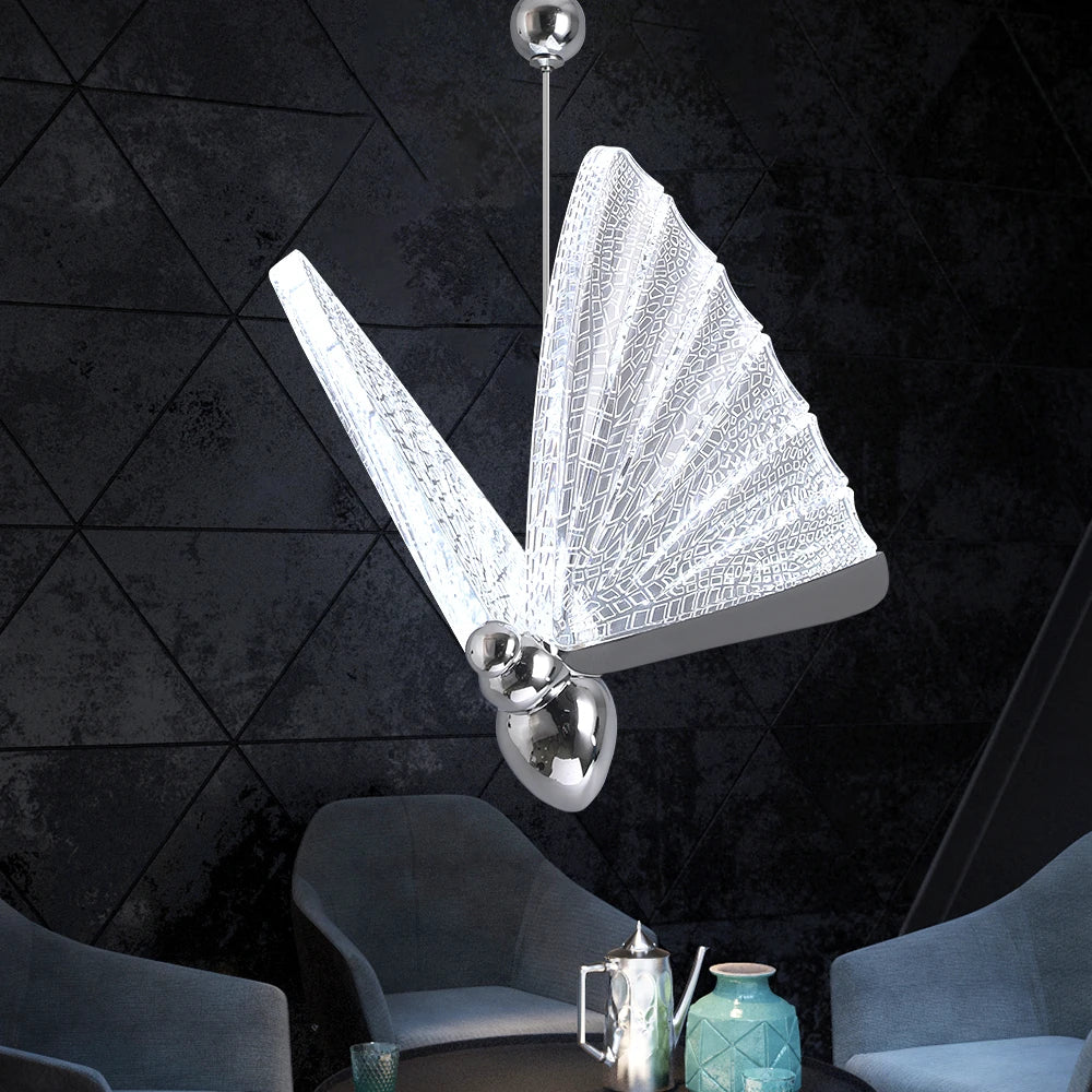 suspension lumineuse moderne blanc doré papillon élégante chaîne métallique salon chambrehôtel
