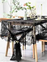 nappe table broderie florale dentelle noir blanc élégante réutilisable mariage fêteextérieurhôtel