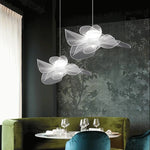 suspension lumineuse contemporaine blanc translucide floral abstraite filigrane minimaliste chambre salon