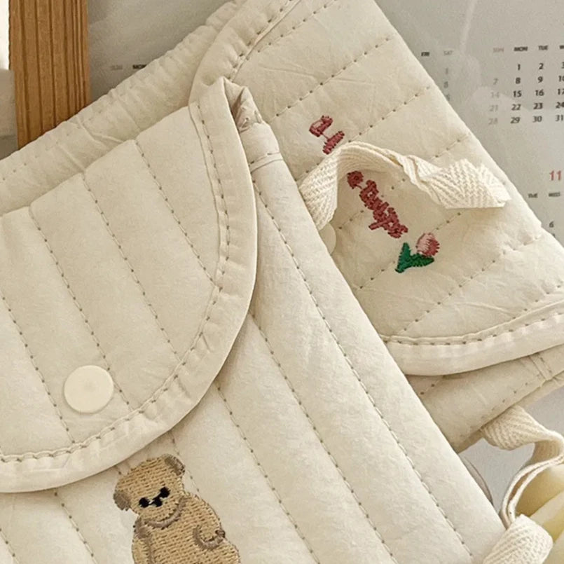 sac kawaii brodé protège slip hygiénique quilting bébé mignon porte protections blanc crème