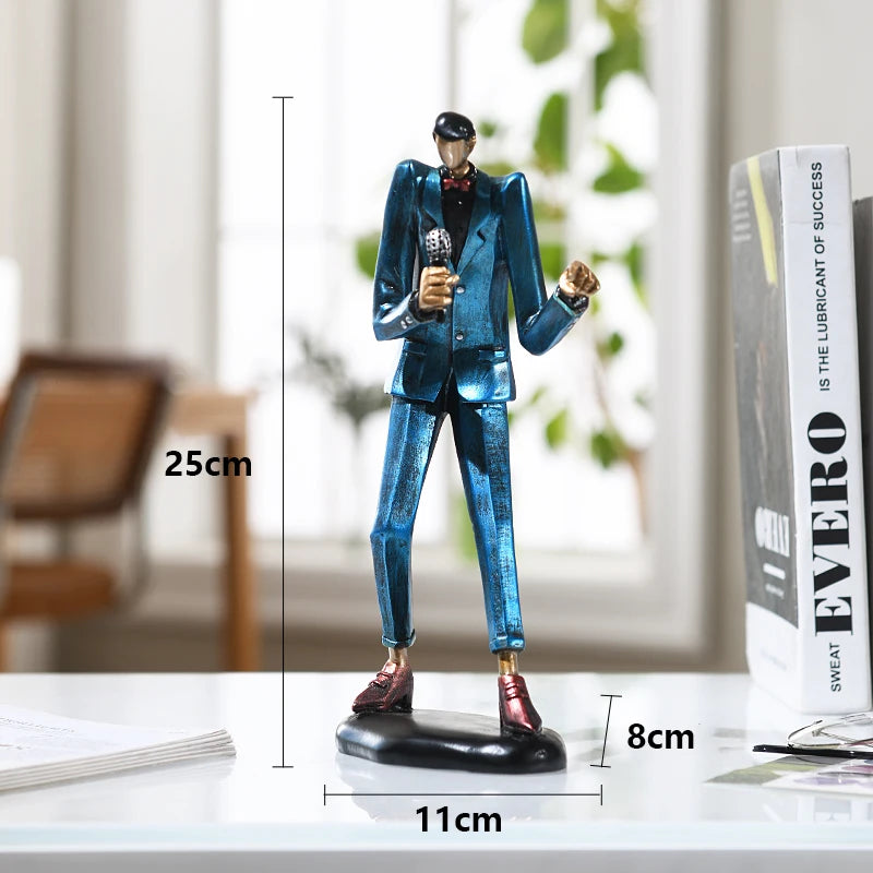 statues miniatures musiciens guitare saxophone trombone batterie décoration intérieure moderne stylisée