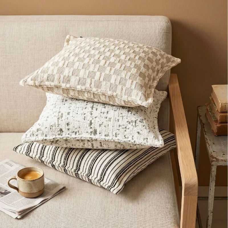 housse coussin carré rayé moderne nordique 100 polyester beige noir opacité bordure chenille 45x45cm