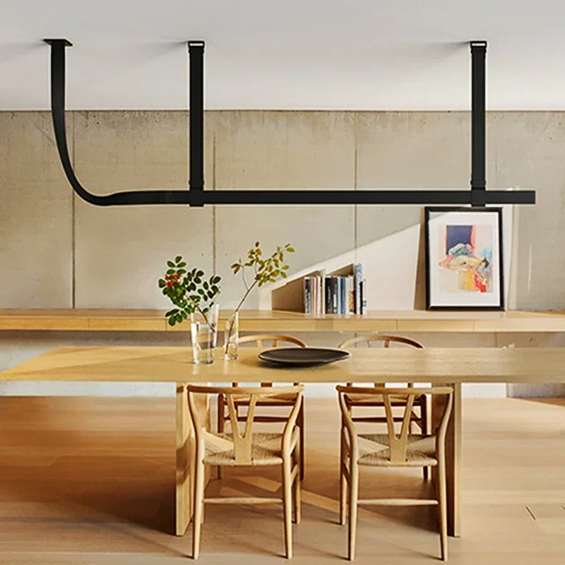 support mural rideaux moderne couleur marron clair texture lisse facile salon contemporain minimaliste fixations