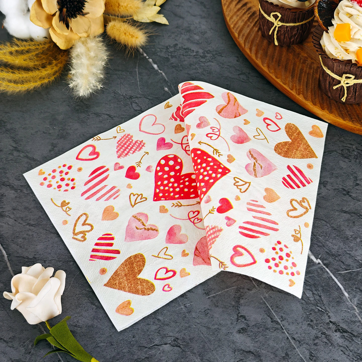 serviettes papier st valentin coeurs fleches romantiques decoration mariage festives rouges roses