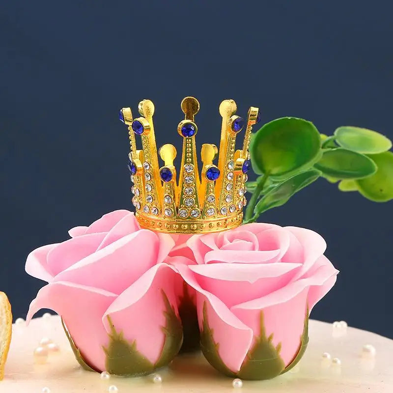 décoration gâteau couronne or argent cristaux topper anniversaire mariage fête élégant baroque