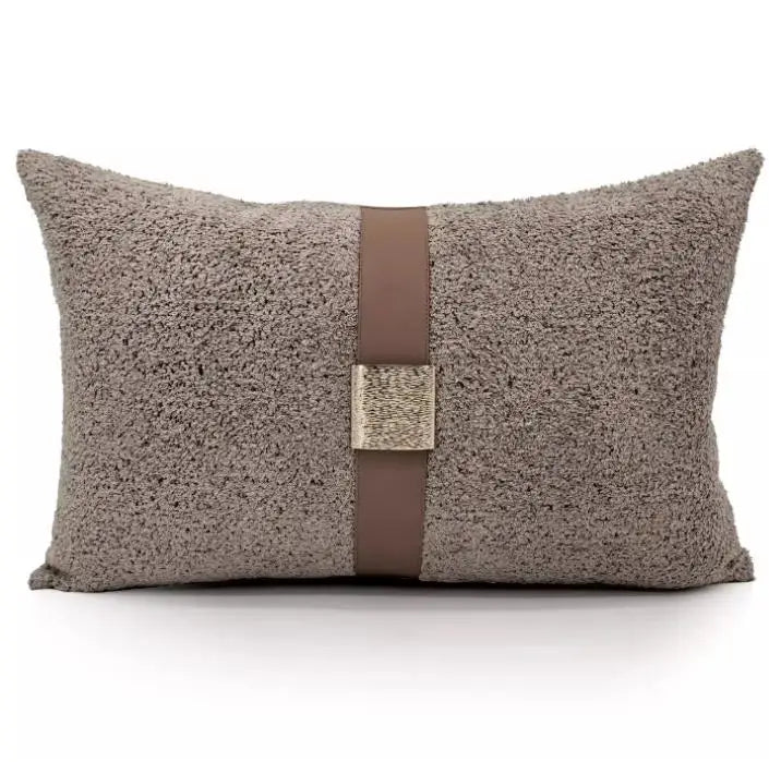 housse coussin lit patchwork gris clair contemporain texture bouclée fixation polyester