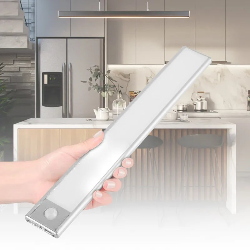 lampe placard détection mouvement led recharge usb blanc moderne 20cm 30cm 40cm 60cm adjustable