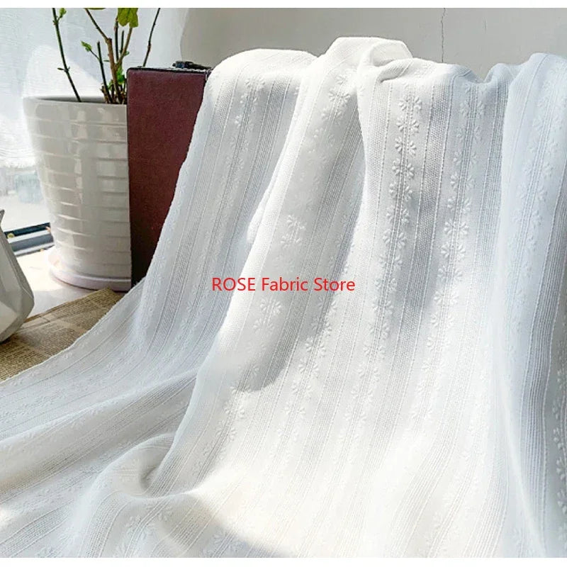 tissu jacquard rayé blanc fleurs noires vert classique opacité couture printemps robe haut chemisier