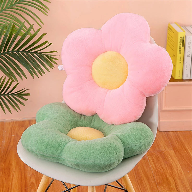 coussin fleuri doux rose gris vert jaune violet décoration maison lit salon chambre