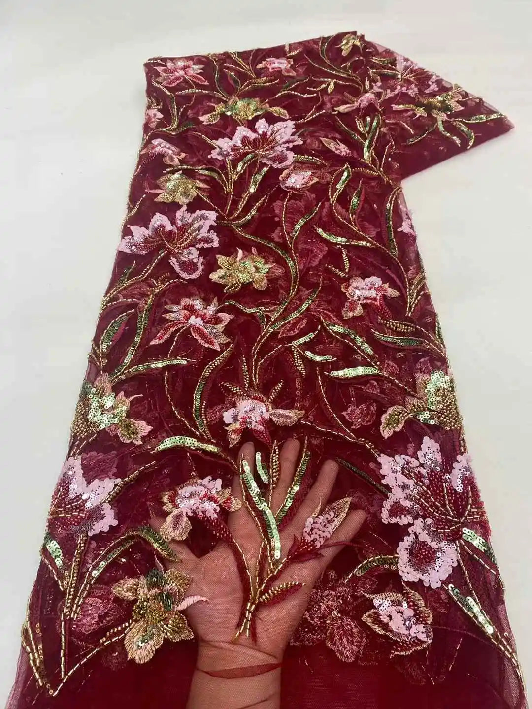 tissu decoratif brode fleurs sequins gris vert bleu rose marron translucide elegance mariage party