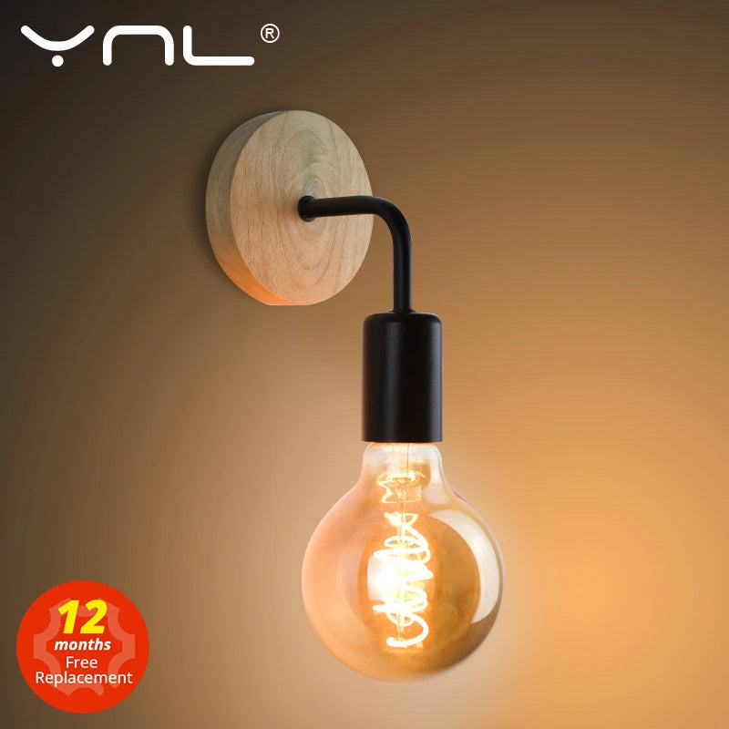 applique murale industrielle bois clair noir ampoule transparente minimaliste chambre cuisine