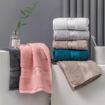 serviettes bain coton absorbantes douces rose clair gris blanc beige bleu marine rayures dorées