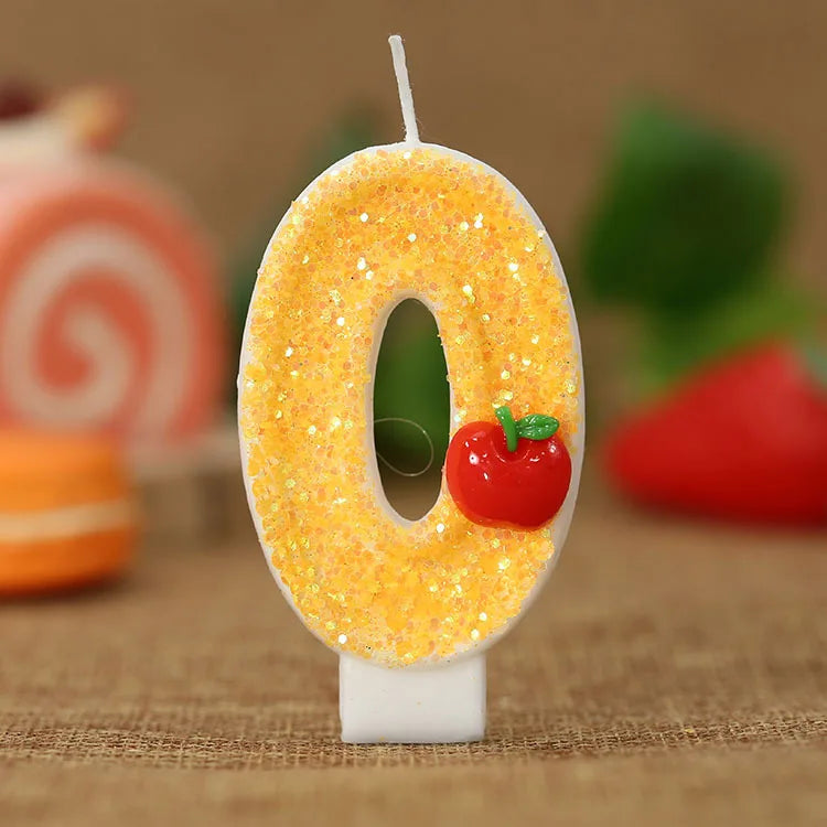 bougies numeriques jaune paillette pomme rouge anniversaire decoratif thème feuille verte paillettes dorées tringle
