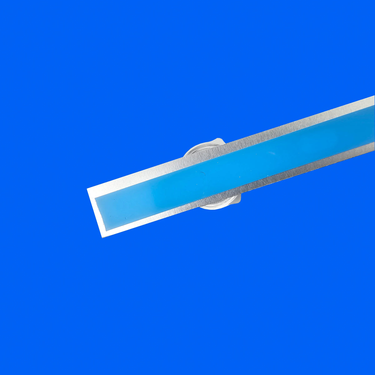 ruban led blanc bleu moderne connecteur électrique fixations inclusées