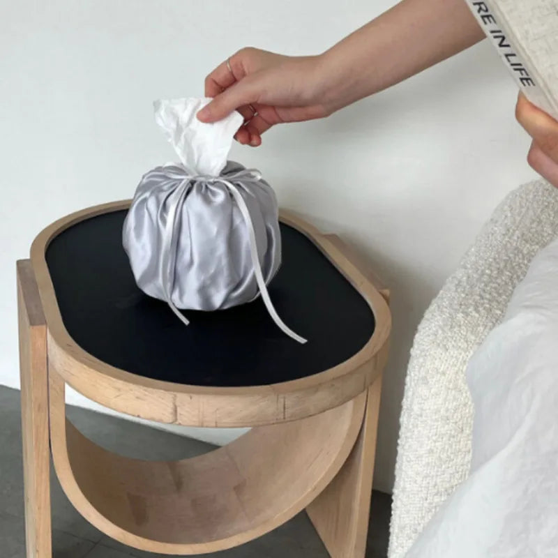 sac mouchoirs moderne élégant satiné bleu gris noir vert olive blanc ruban fixation
