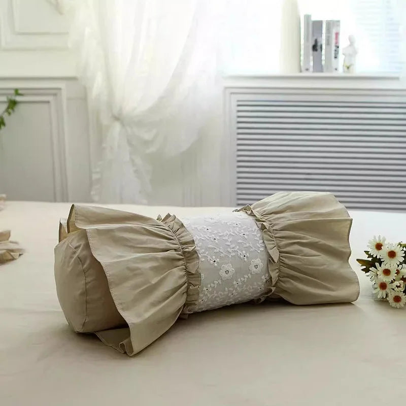 coussin vintage dentelle blanche rose beige gris opacité anti décubitus amovible lavable invisible zipper