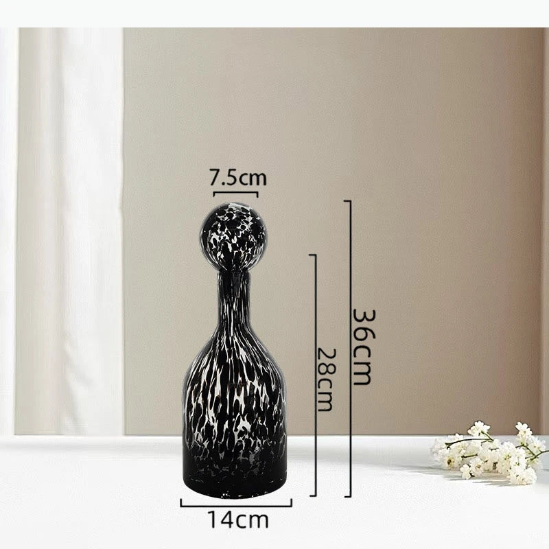 vase moderne bouteille marron léopard boule décorative support bois
