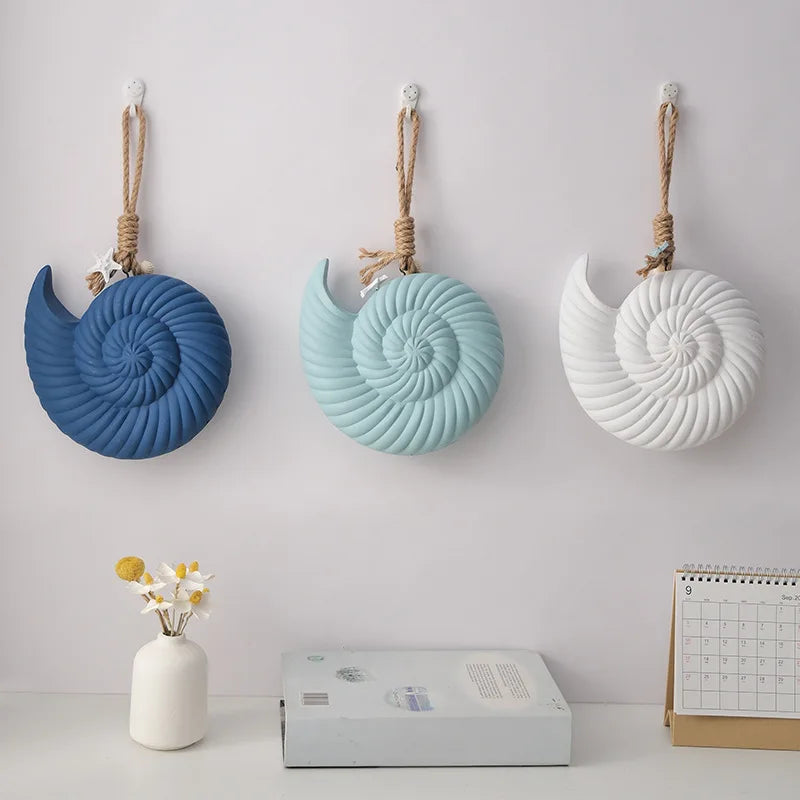 décoration murale bois coquillage bleu marine turquoise blanc spirale opalescente étoile mer coquillage fixations