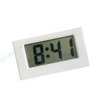 horloge numérique noir blanc moderne affichage lcd rectangulaire