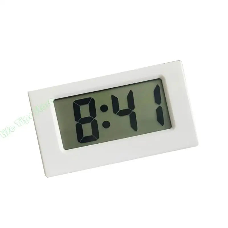 horloge numérique noir blanc moderne affichage lcd rectangulaire