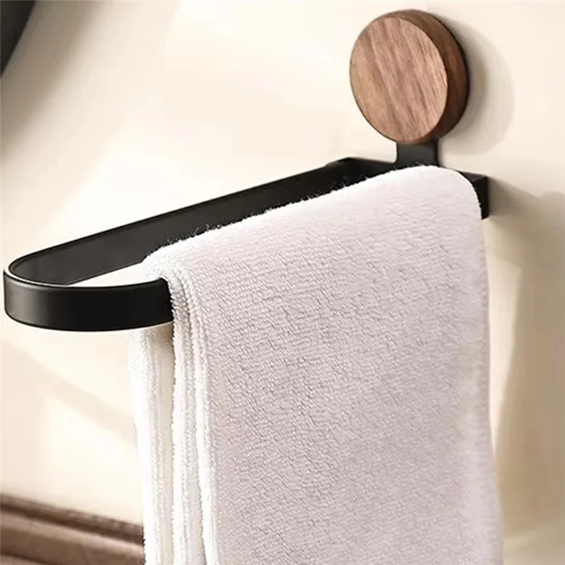 porte serviettes mural pliable aluminium noir bois moderne minimaliste fixations vis serviette blanche