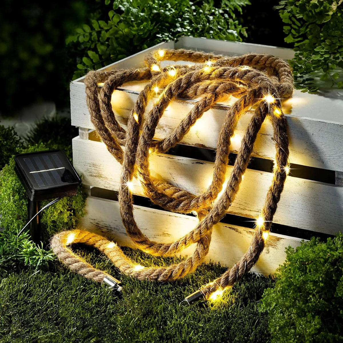 guirlande lumineuse solaire corde tressée led jaune banc bois panneau solaire noir jardin décorationextérieur