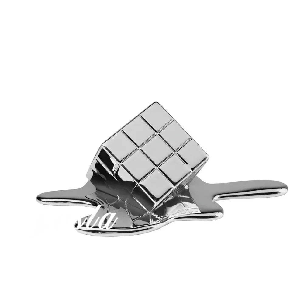 décoration intérieure moderne rubik's cube argent or transparent carreaux clips