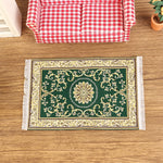 tapis miniature animaux nature ornements floraux motifs géométriques franges classique vert rouge